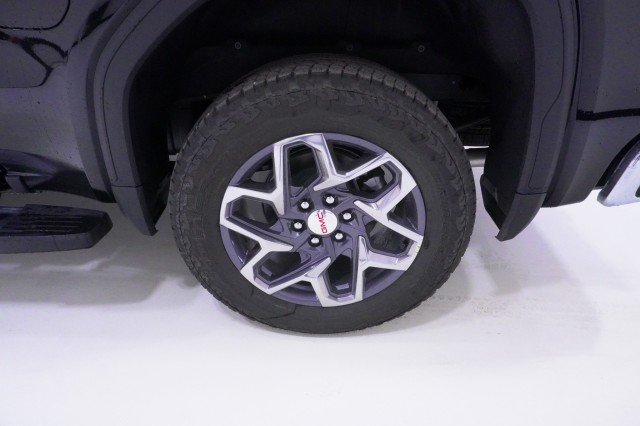 2026 GMC Sierra 1500 SLT - Photo 12