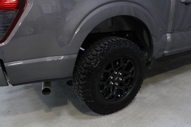 Used 2024 Gray Metallic Ford XLT image 25