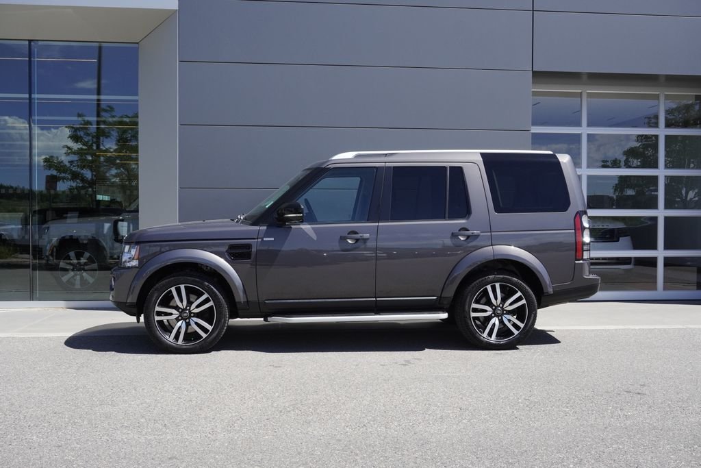 Used 2016 Gray Land Rover HSE image 8