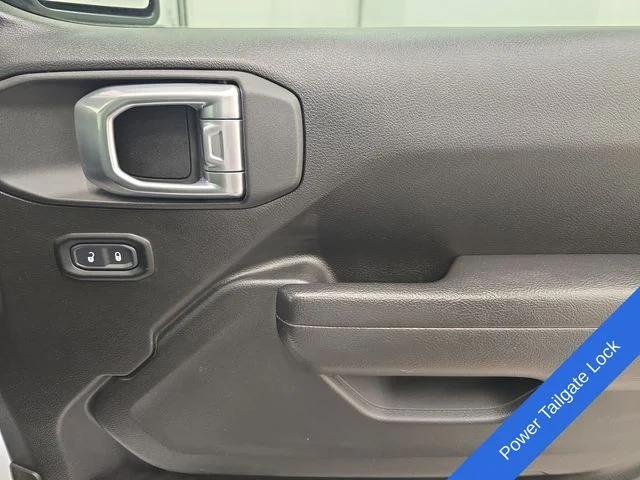 Used 2023 Bright White Clearcoat Jeep Sport S image 12