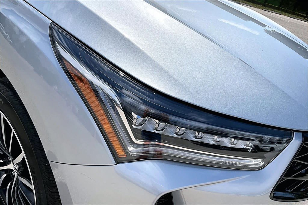 New 2026 Silver Acura Advance Package image 13