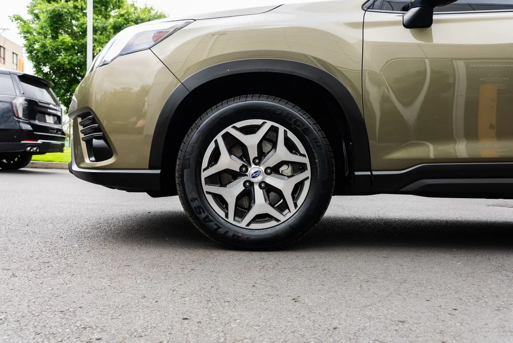 Used 2022 Green Subaru Premium image 7