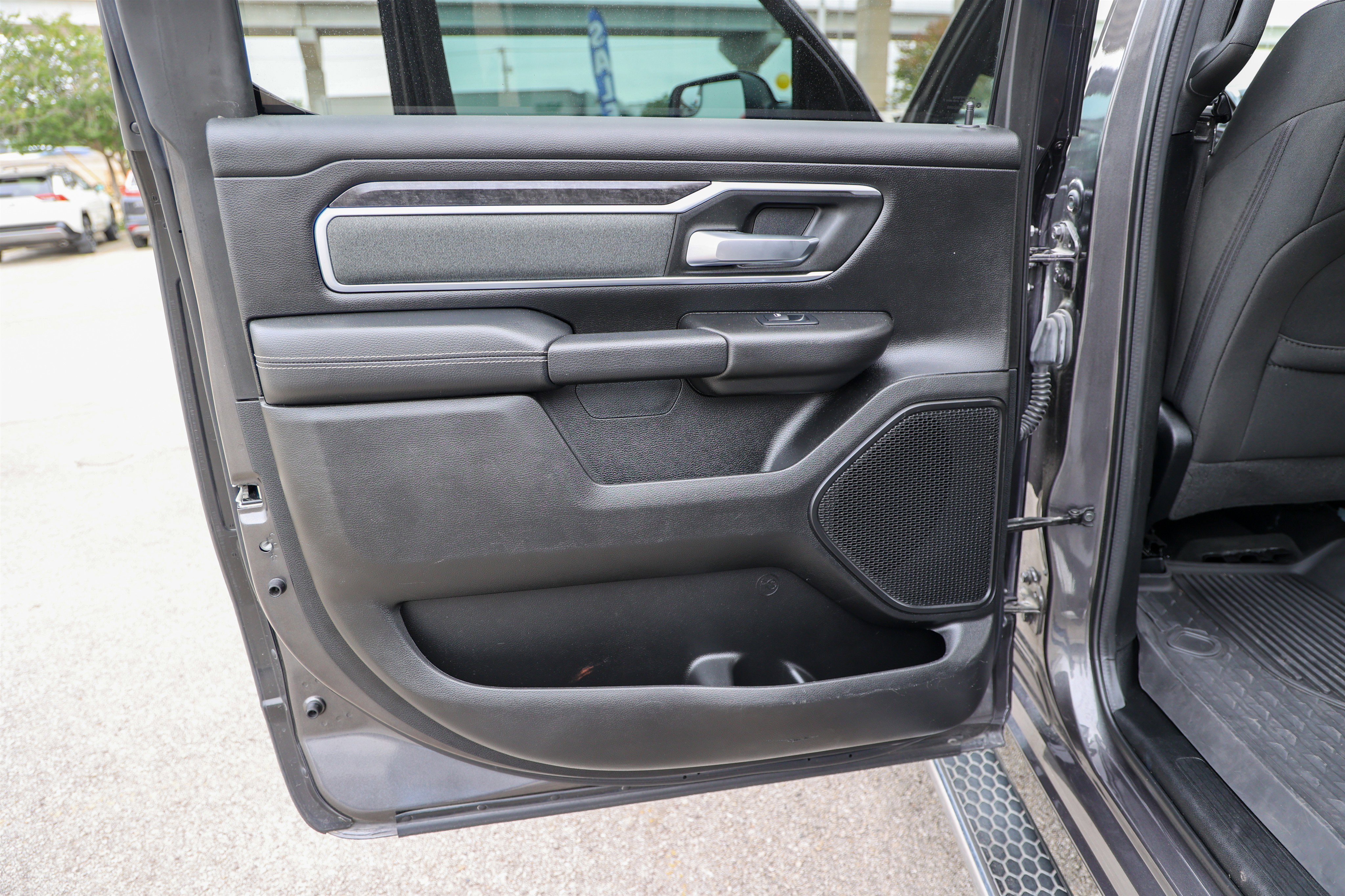 Used 2022 Granite Crystal Metallic Clearcoat Ram Lone Star image 38