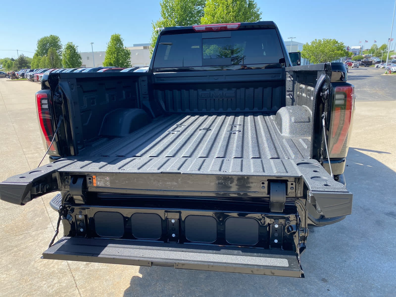 2026 GMC Sierra 2500HD AT4 - Photo 33