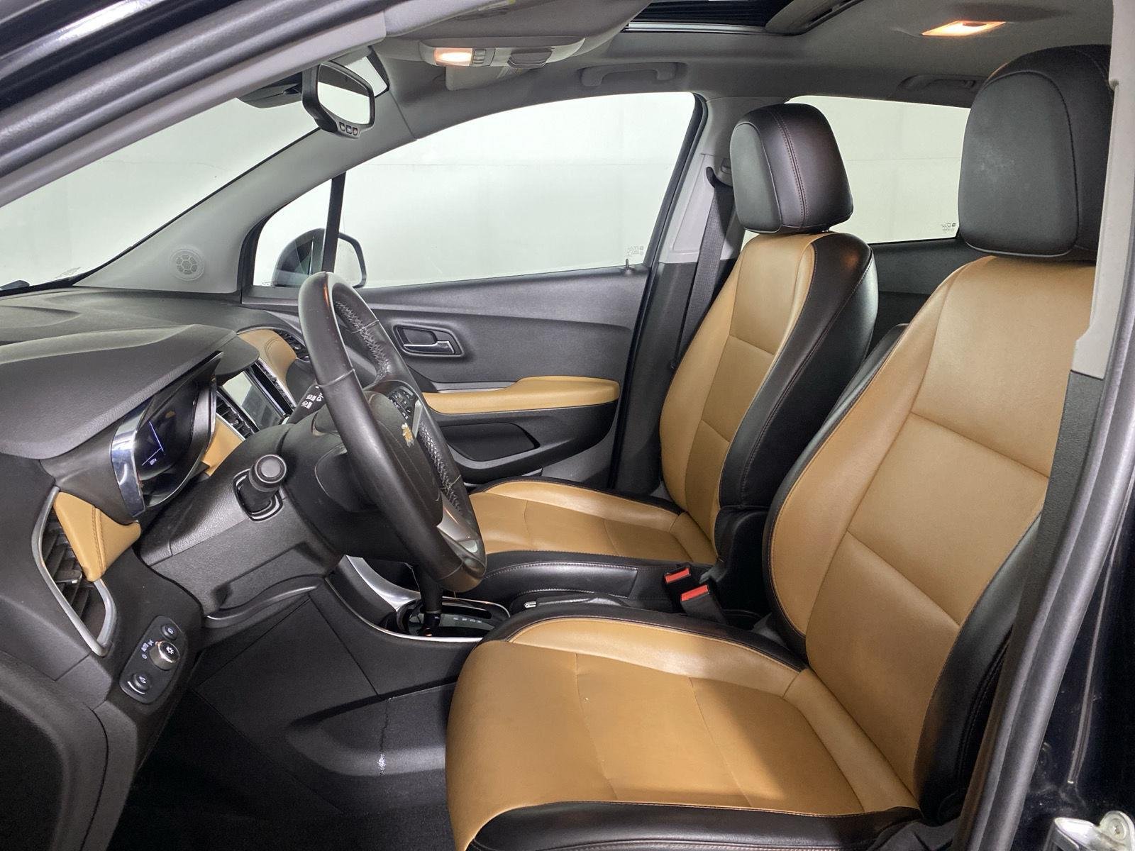 Used 2019 Mosaic Black Metallic Chevrolet Premier image 10
