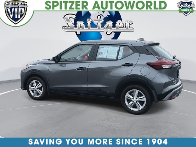 Used 2024 Gray Nissan S image 7