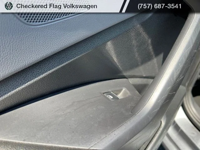 Used 2025 Platinum Gray Metallic Volkswagen 1.5T SE image 25