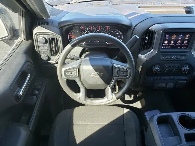 Used 2022 Silver Chevrolet Custom image 14