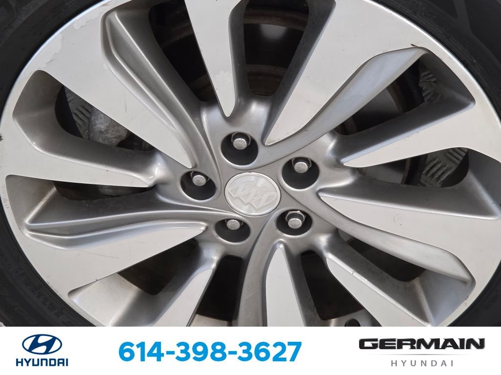 Used 2018 White Buick Preferred image 13