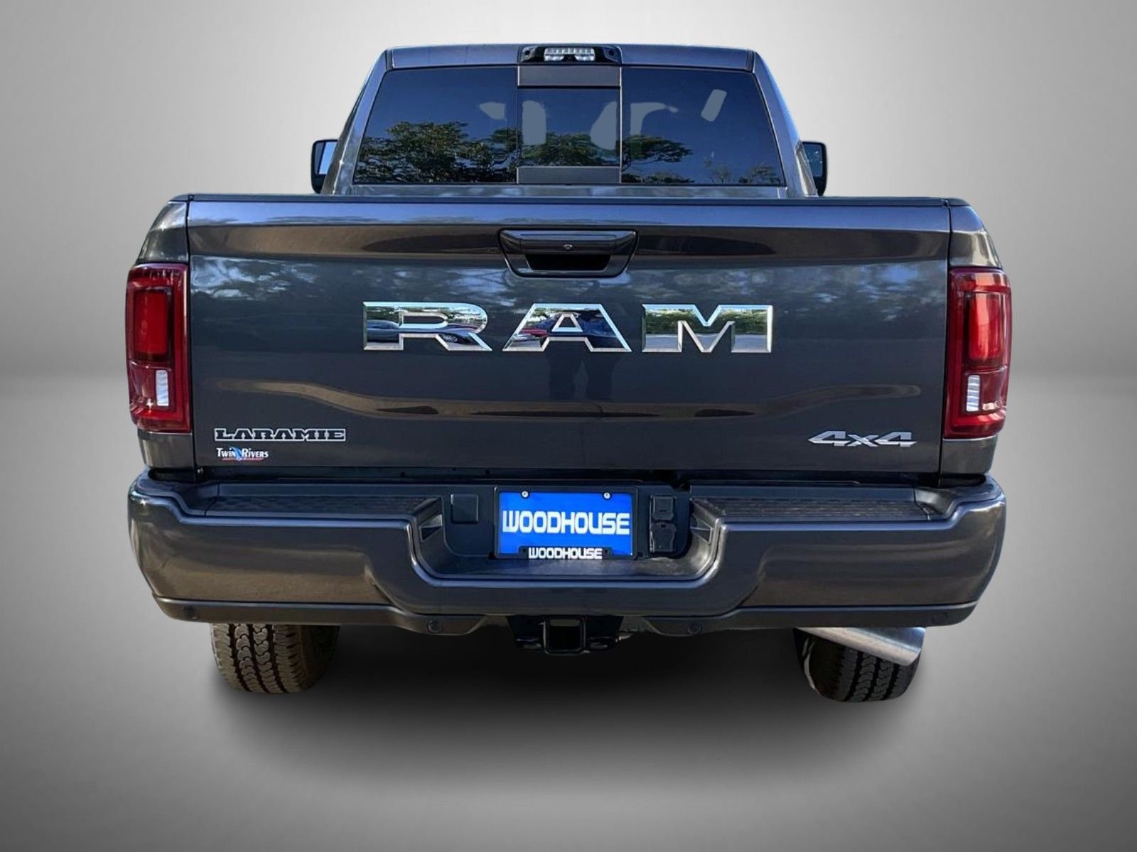 2025 RAM 2500 Laramie - Photo 6