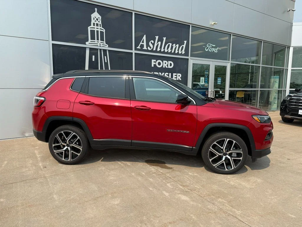 2025 Jeep Compass Limited - Photo 2