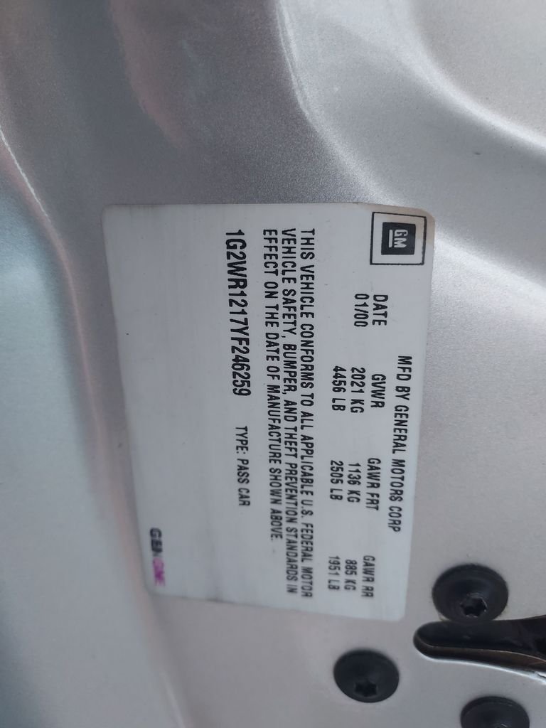 Used 2000 Silver Pontiac GTP image 23