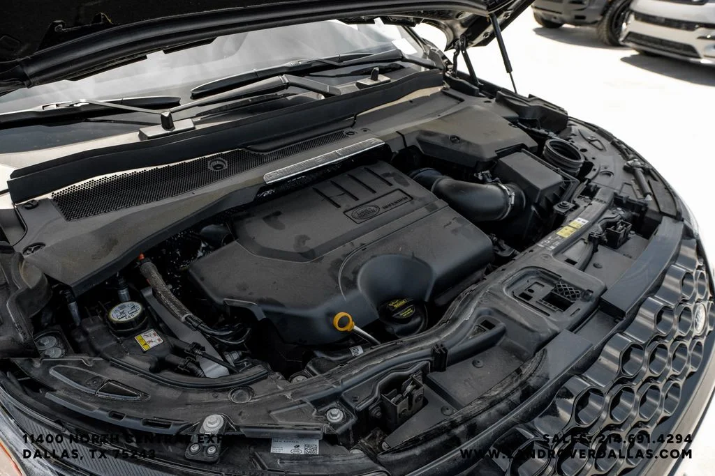 Used 2025 Black Land Rover S image 53