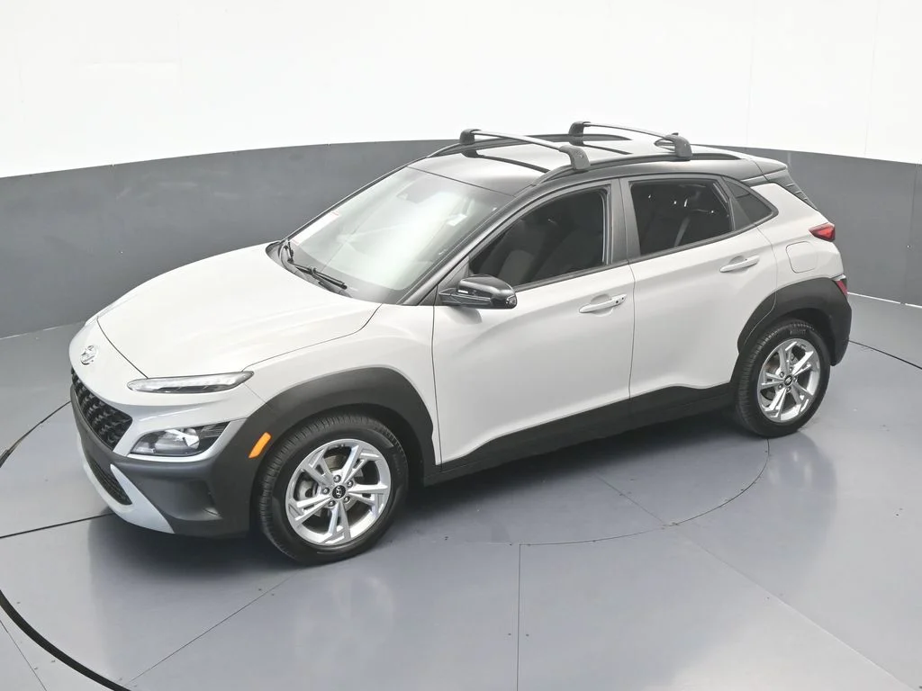 Used 2023 Cyber Silver w/Black Roof Hyundai SEL image 41