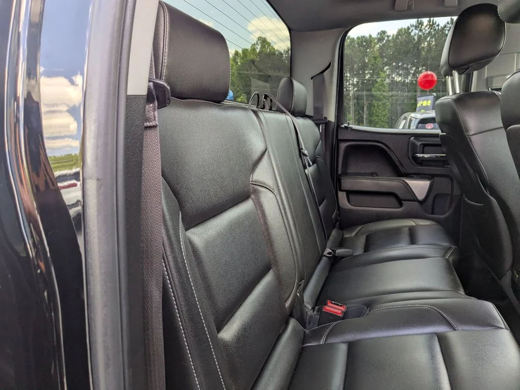 Used 2015 Black Chevrolet LT image 23