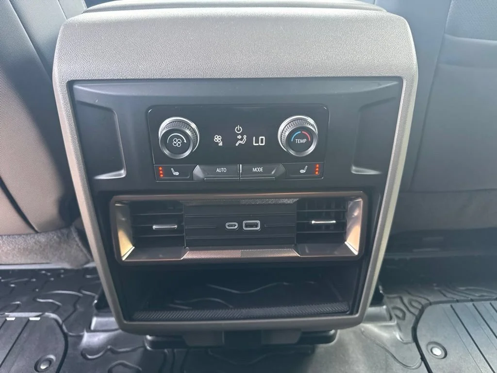 Used 2025 Interstellar White GMC 2X image 13
