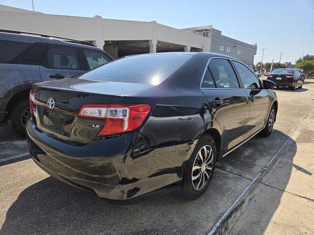 Used 2014 Attitude Black Metallic Toyota LE image 4