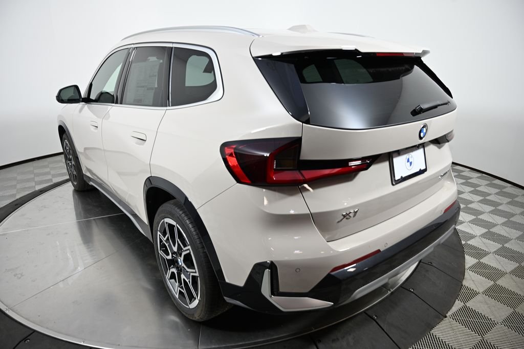 2026 BMW X1 28i - Photo 3