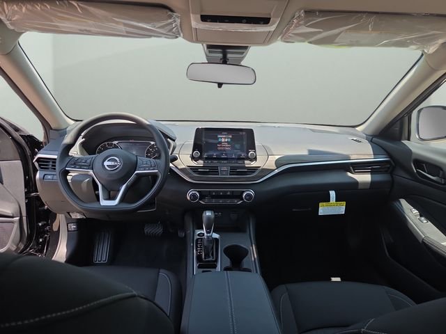 New 2026 Black Nissan 2.5 SV image 2