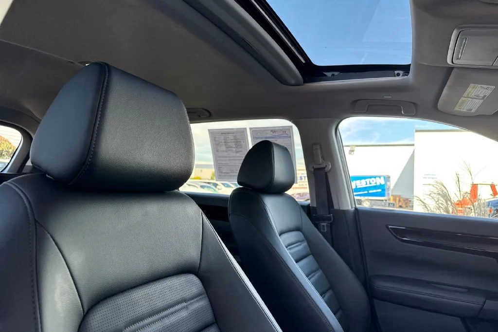 2025 Honda CR-V EX-L - Photo 17