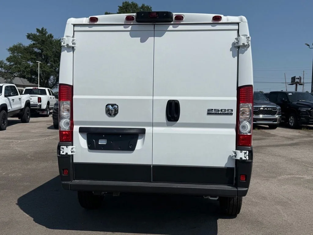 Used 2026 White Ram Base image 6