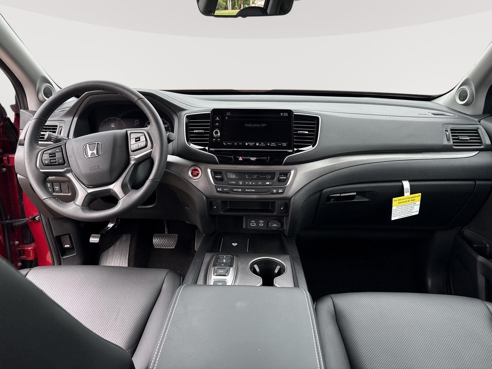 Used 2025 Radiant Red Metallic II Honda RTL image 28