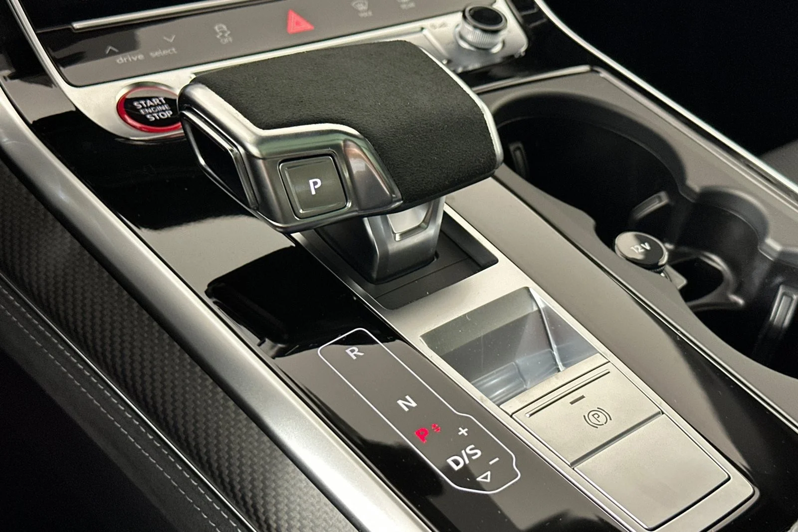 2026 Audi RS Q8 Base - Photo 21