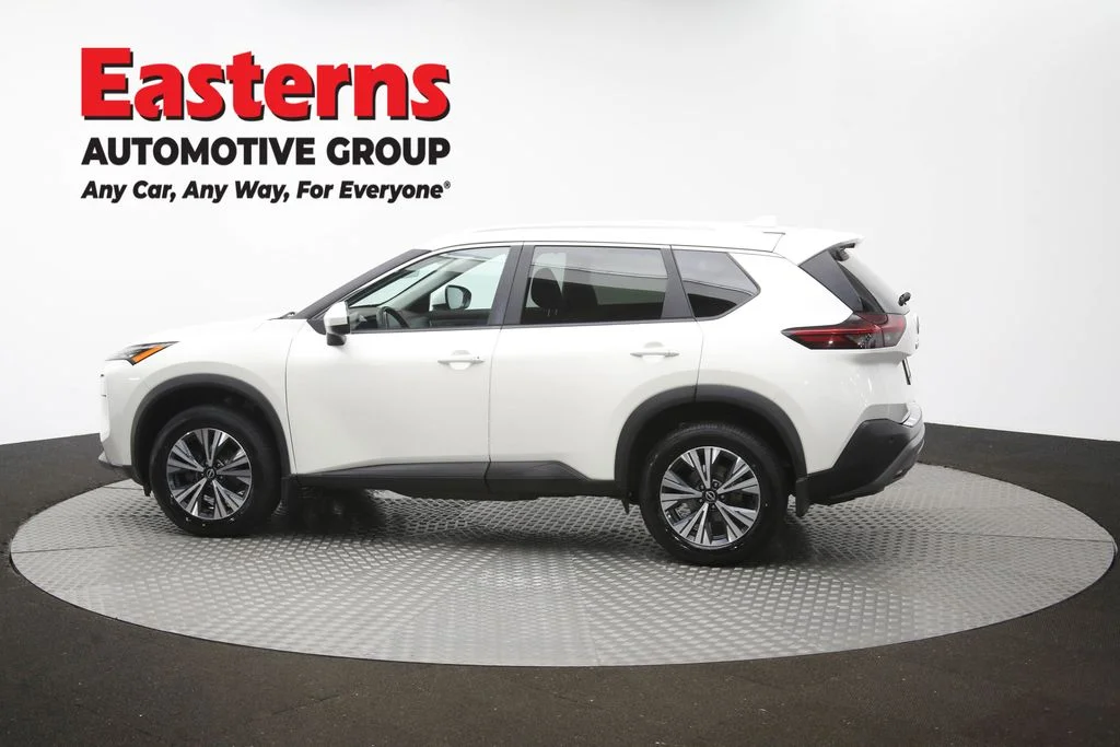 Used 2023 White Nissan SV image 63