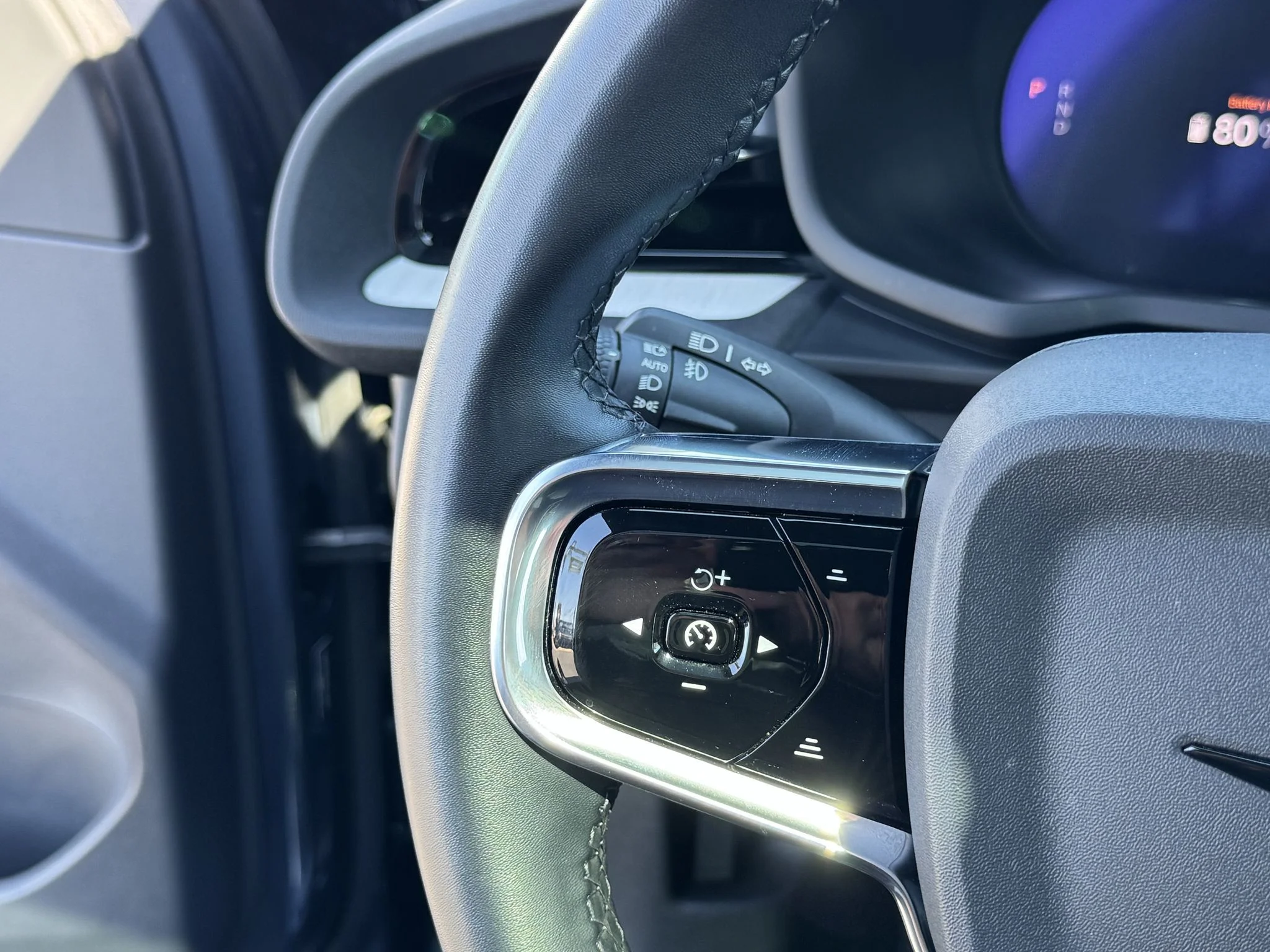 Used 2024 Midnight Metallic Polestar Long Range Dual Motor image 10