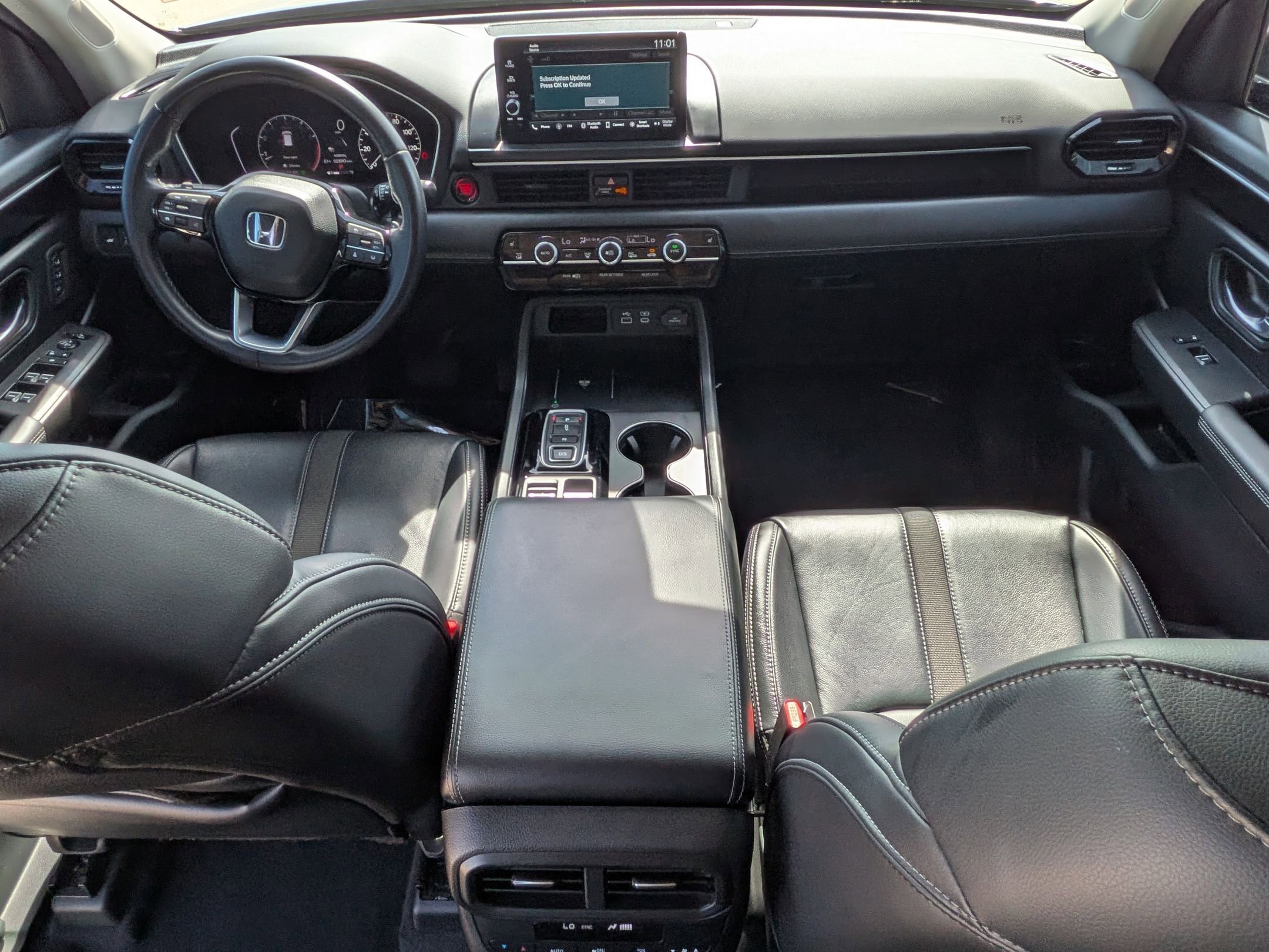 2025 Honda Pilot EX-L - Photo 24