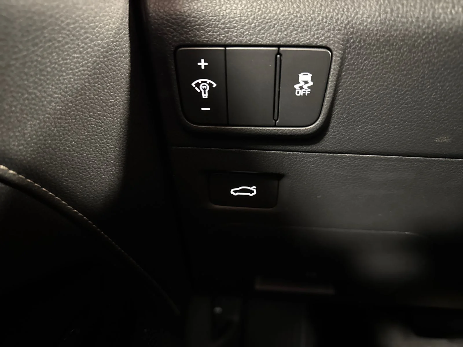 New 2026 Snow White Pearl Kia GT-Line image 15