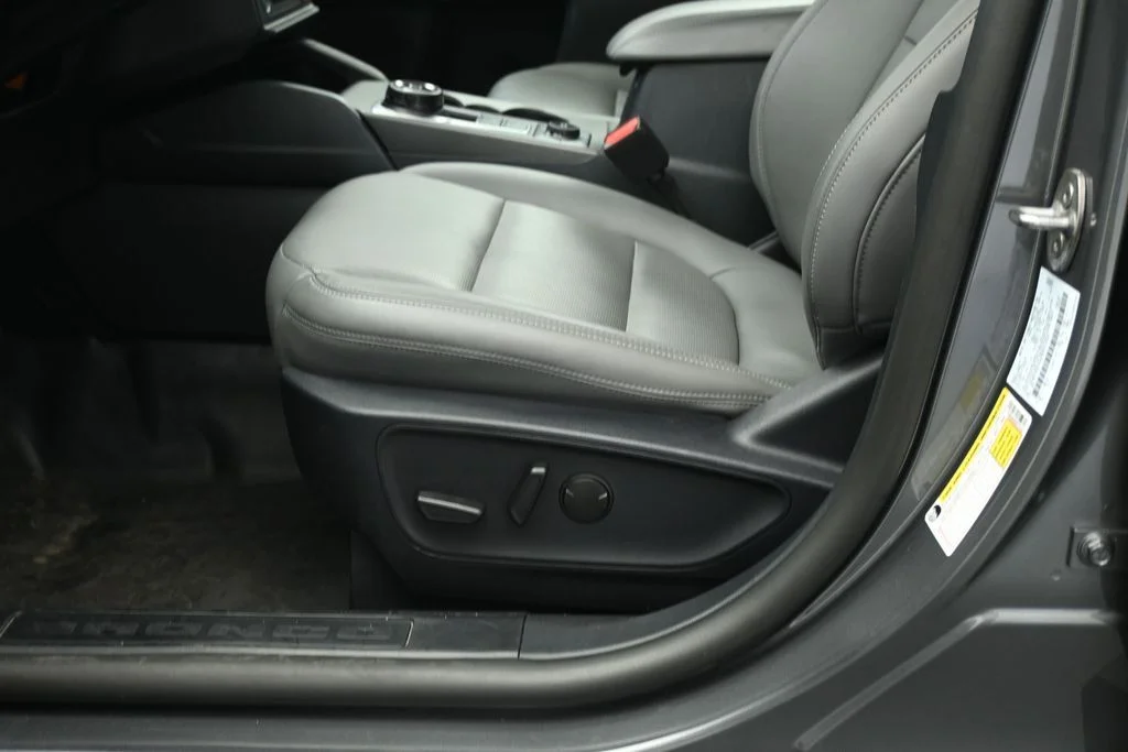 Certified Used 2025 Gray Ford Badlands image 9