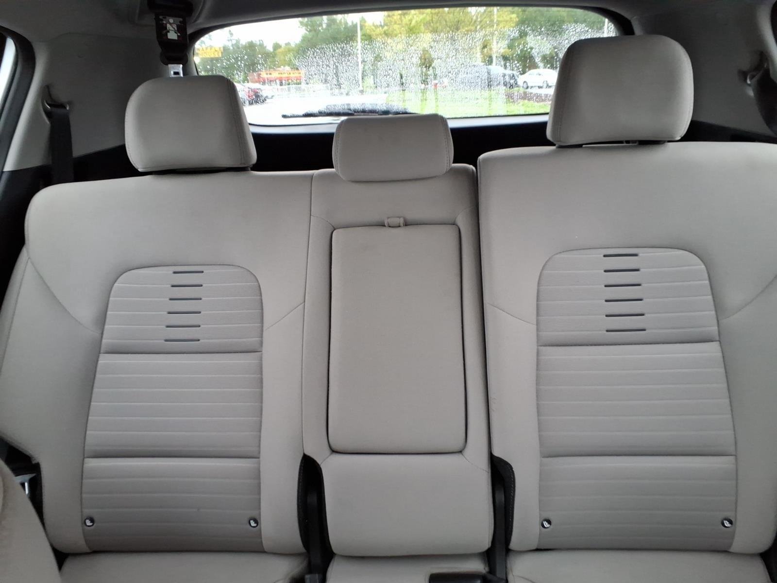 Used 2021 Snow White Pearl Kia LX image 21