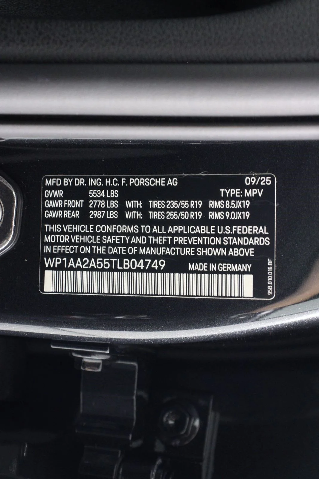 Certified Used 2026 Volcano Grey Metallic Porsche  image 19