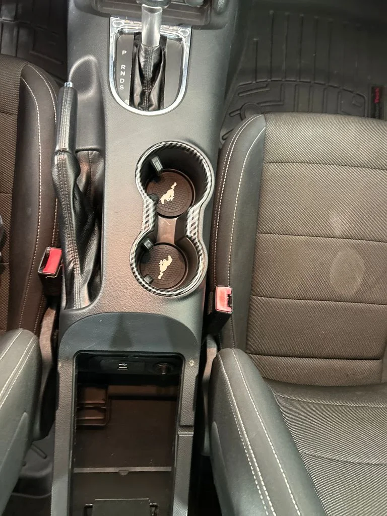 Used 2016 Red Ford V6 image 15