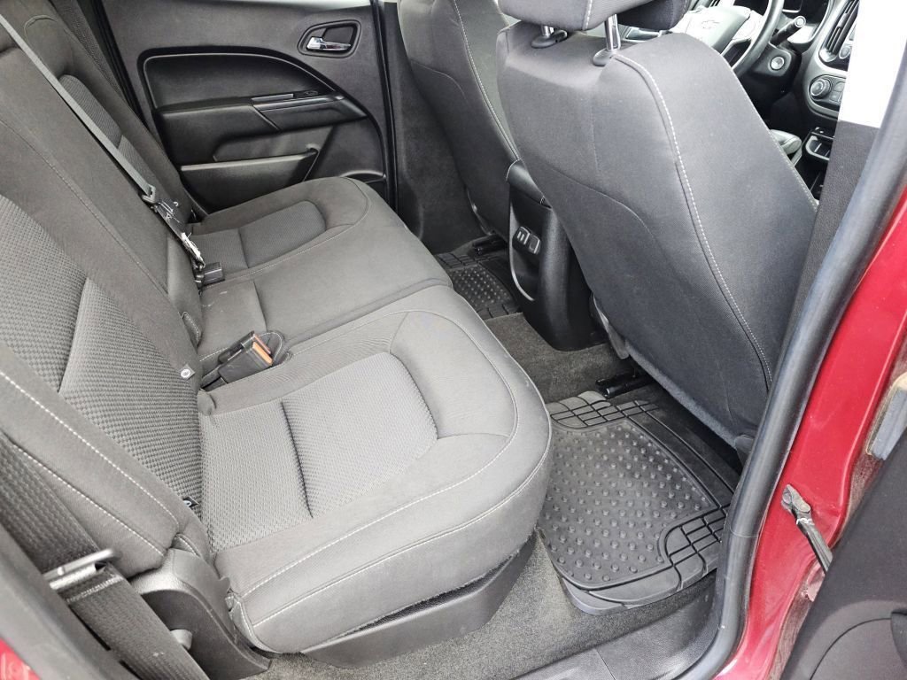Used 2018 Cajun Red Tintcoat Chevrolet LT image 5
