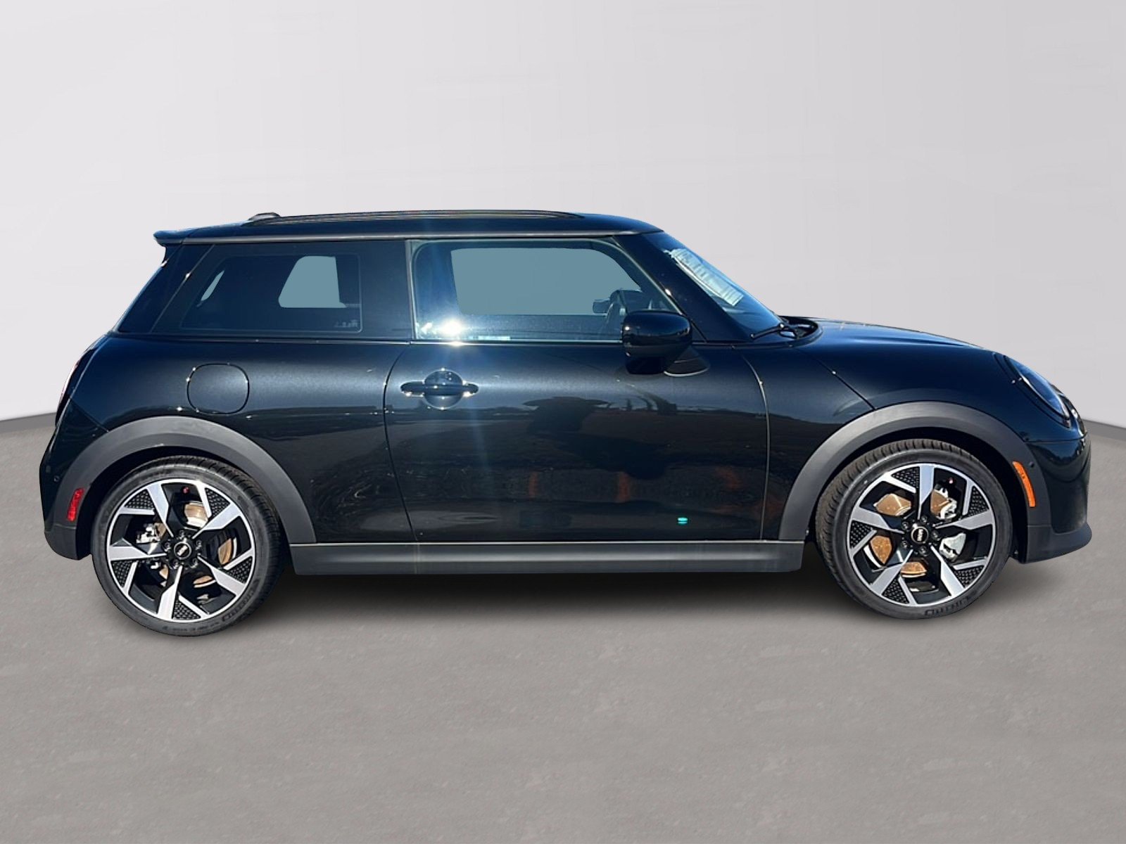 2025 MINI Hardtop 2 Door S - Photo 8