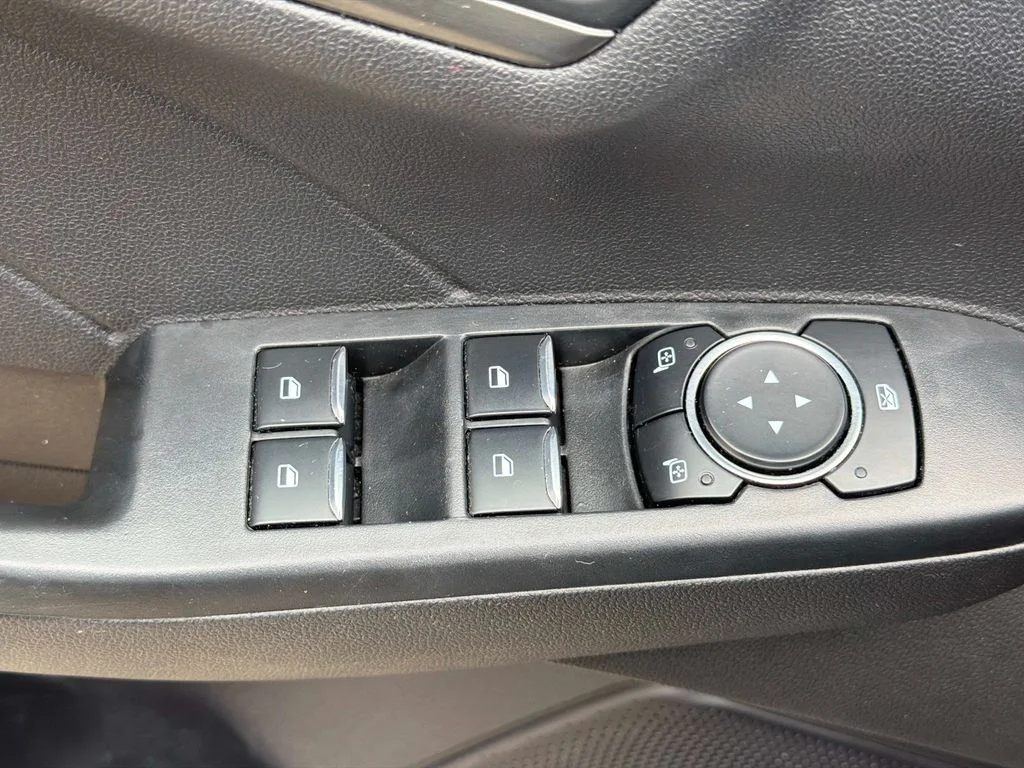 Used 2024 Vapor Blue Ford Active image 19