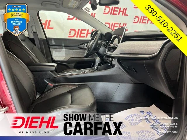 Used 2022 Red Jeep Latitude Lux image 15