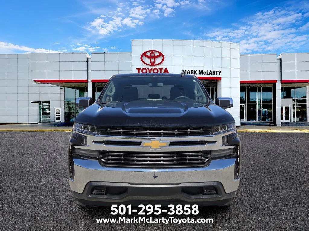Used 2020 Black Chevrolet LT image 8