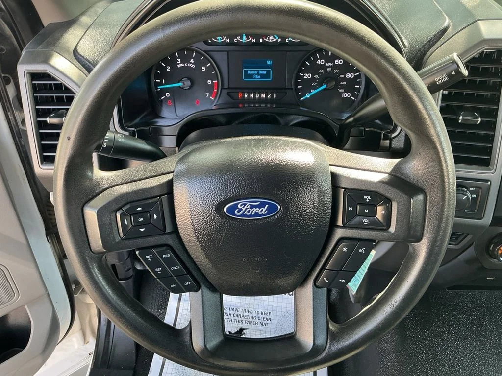 Used 2021 White Ford XL image 17