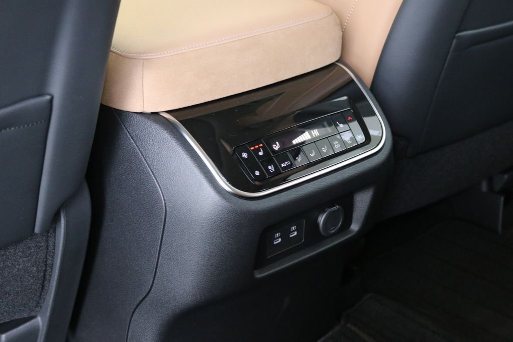 2026 INFINITI QX80 Luxe - Photo 26