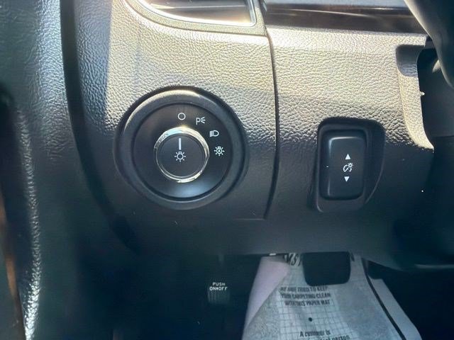 Used 2018 Shadow Black Ford Limited image 27