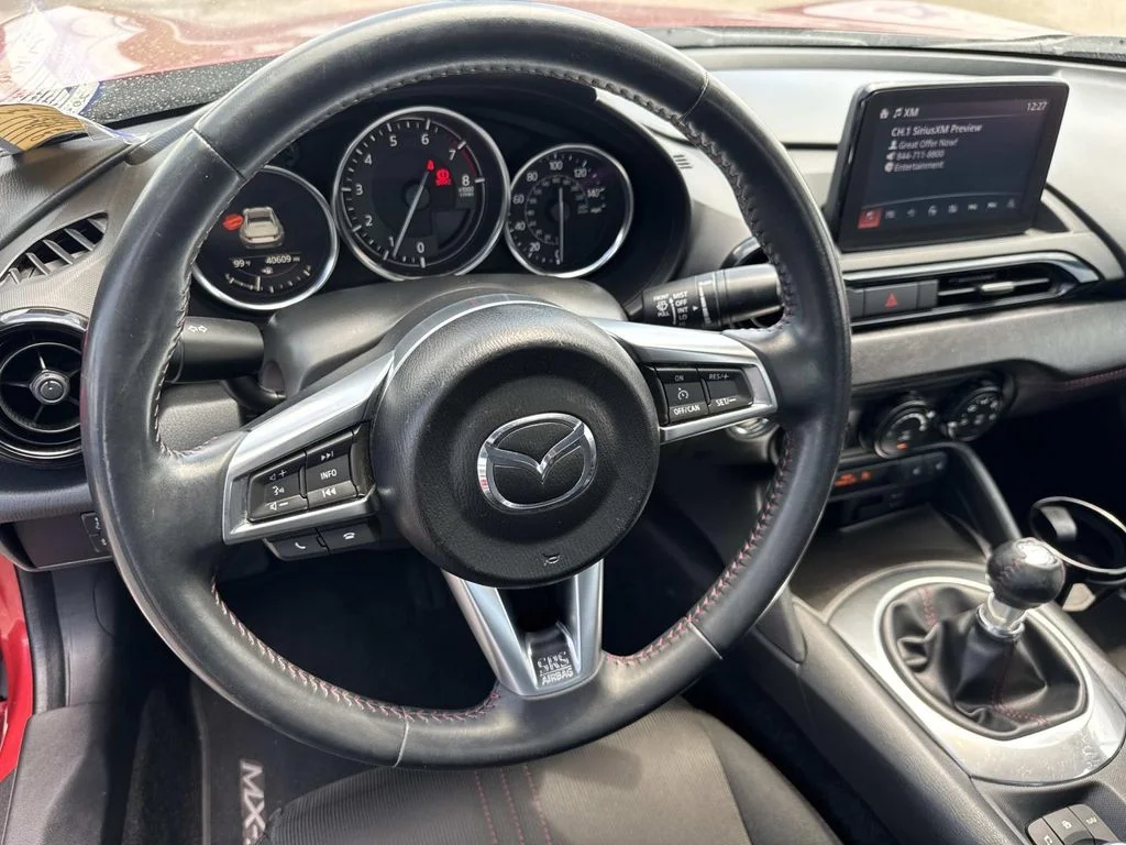 Used 2018 Red Mazda Club image 20
