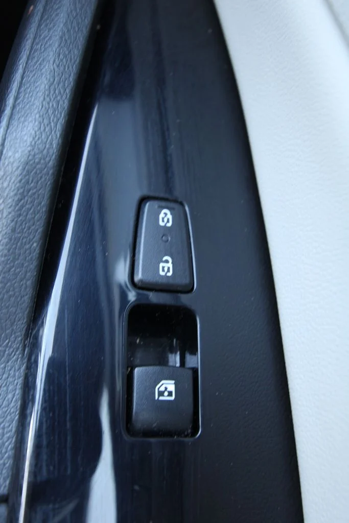Used 2023 Gray Kia EX image 24
