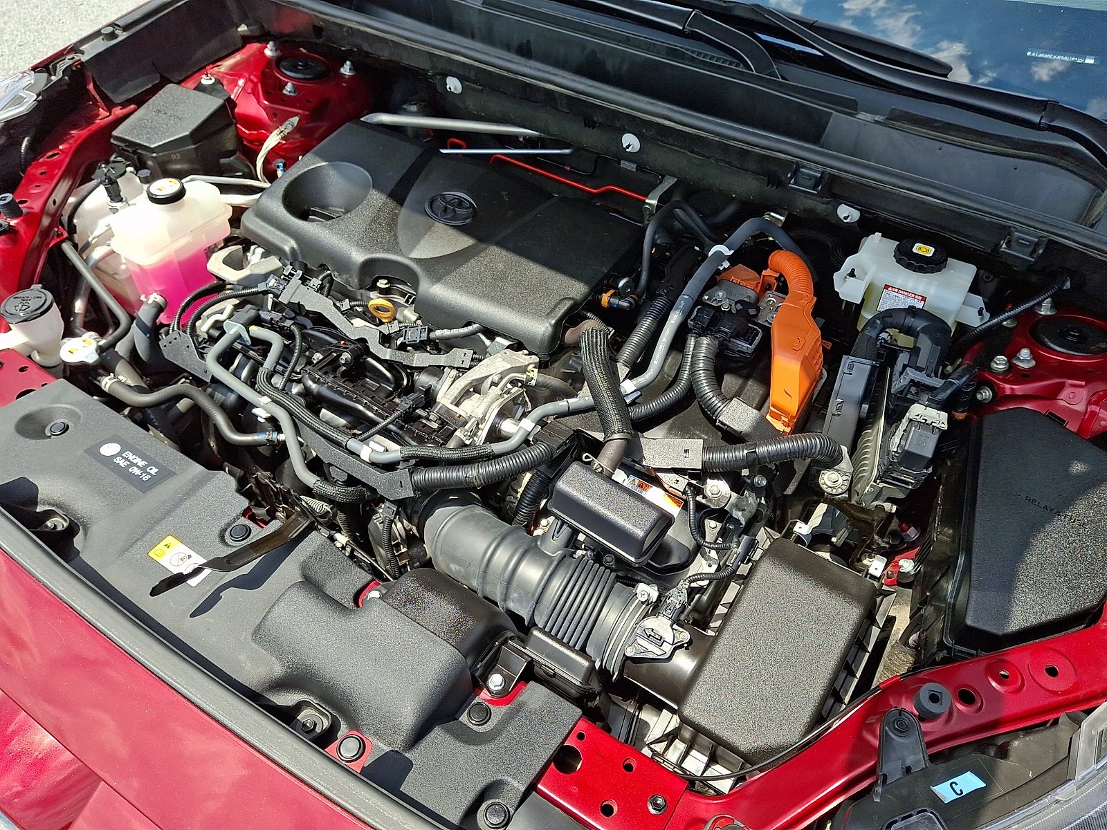 Used 2021 Ruby Flare Pearl Toyota Hybrid XLE image 28
