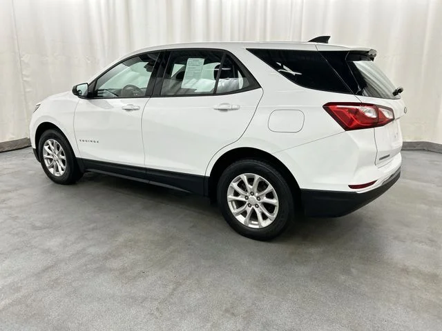 Used 2018 White Chevrolet LS image 3