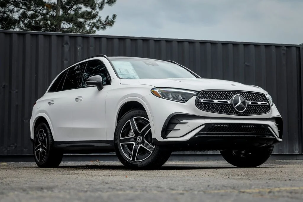 2026 Mercedes-Benz GLC Base