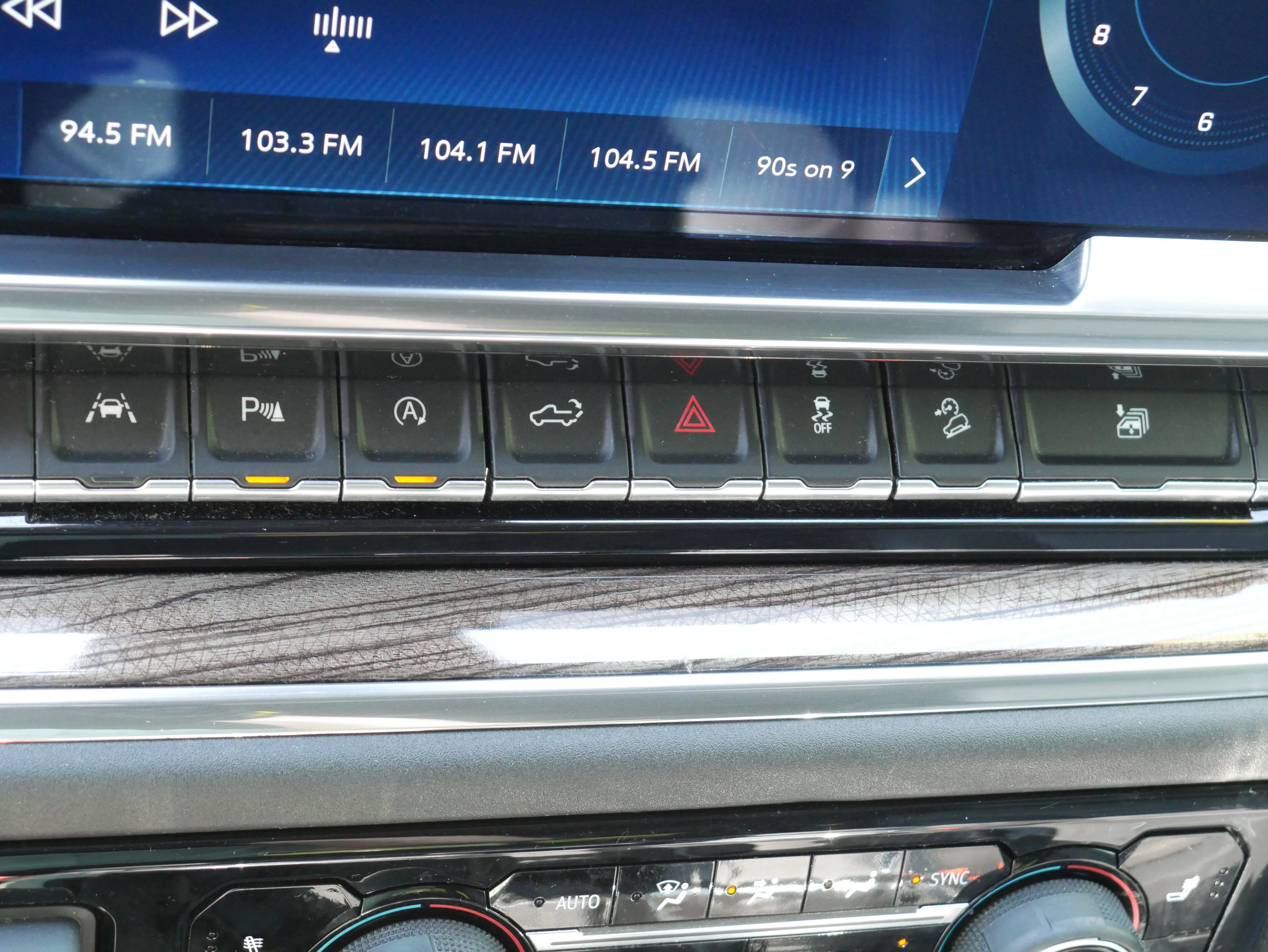 2024 Chevrolet Silverado 1500 RST - Photo 19