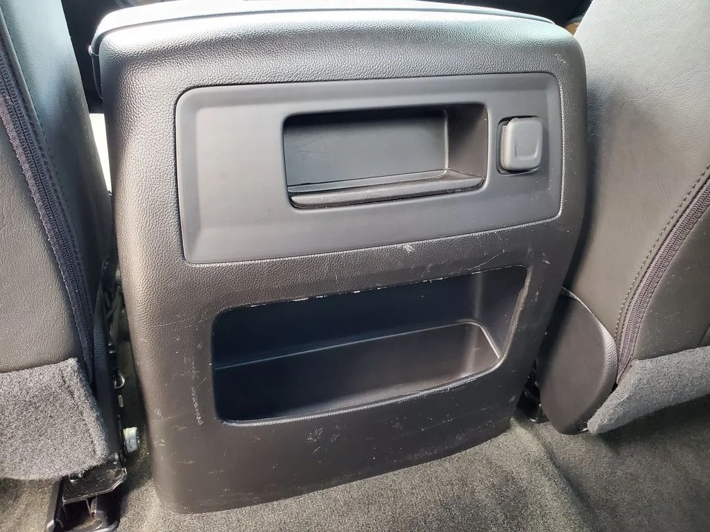 Used 2018 Black GMC Denali image 34